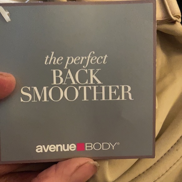 Avenue Back Smoother Size 46D - Picture 5 of 6